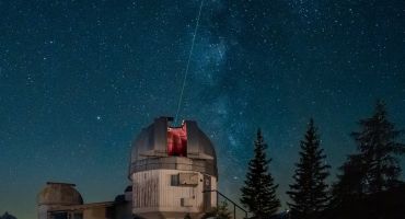 Cielo notturno al telescopio 